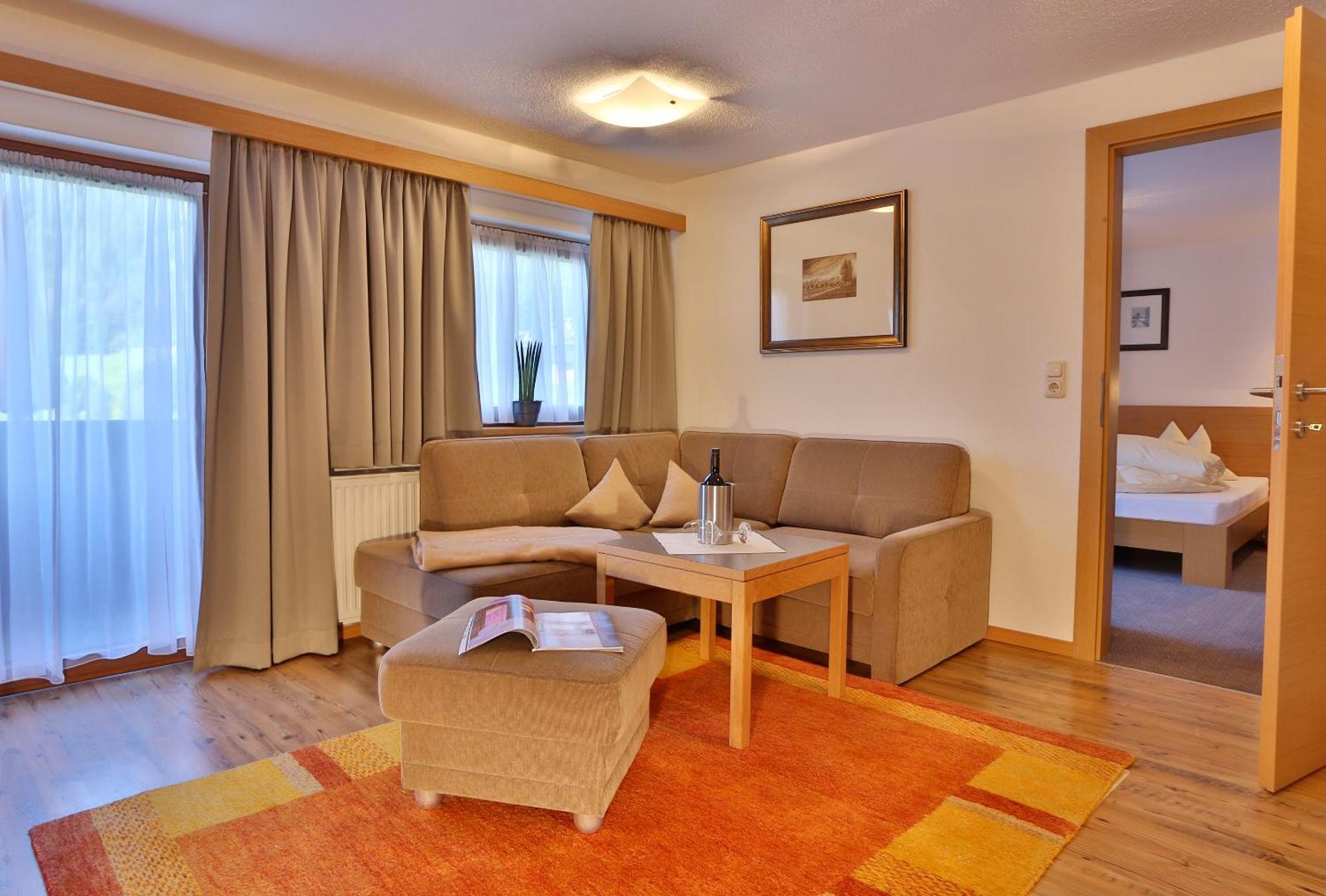 Apartmenthaus Joerg Serfaus Szoba fotó