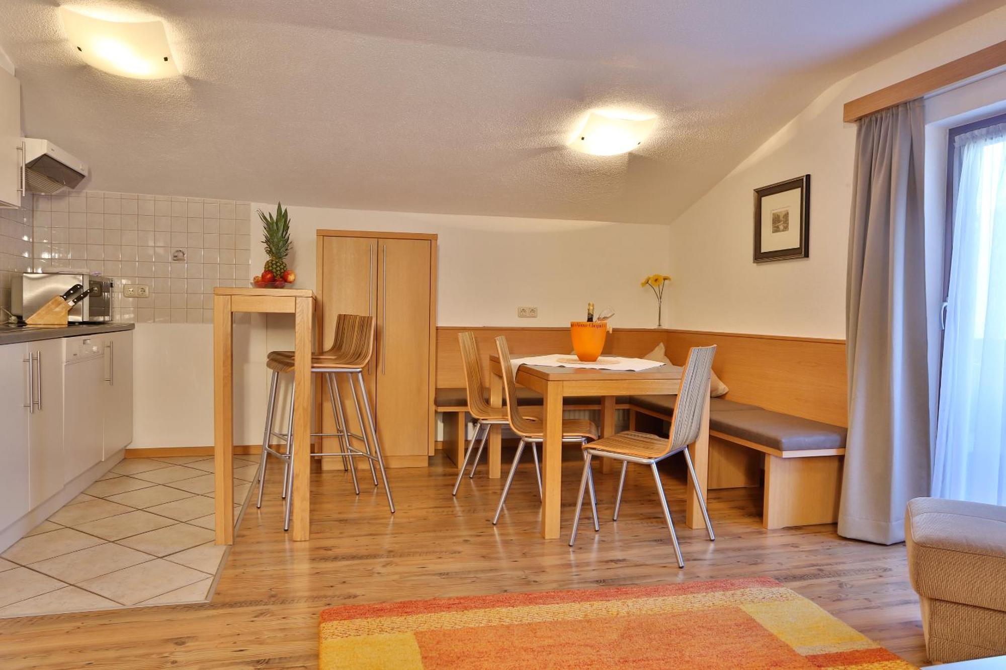 Apartmenthaus Joerg Serfaus Szoba fotó